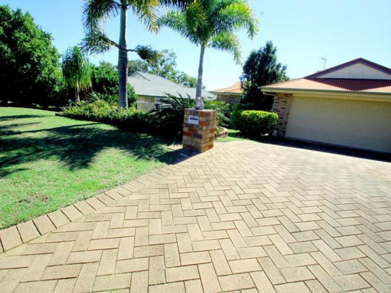 19 Tropicana Drive, Avoca QLD 4670