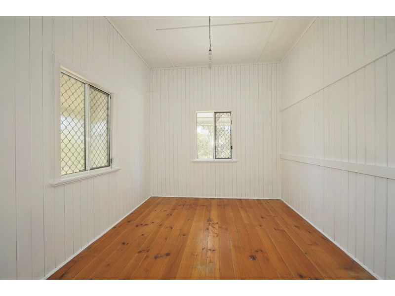 18 Madelyn Close, Moore Park Beach QLD 4670