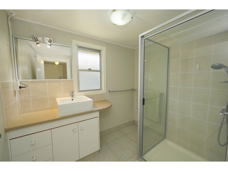 64 Lamb Street, Walkervale QLD 4670