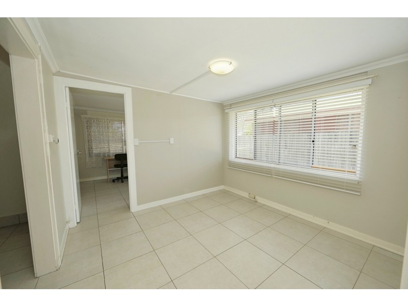 64 Lamb Street, Walkervale QLD 4670