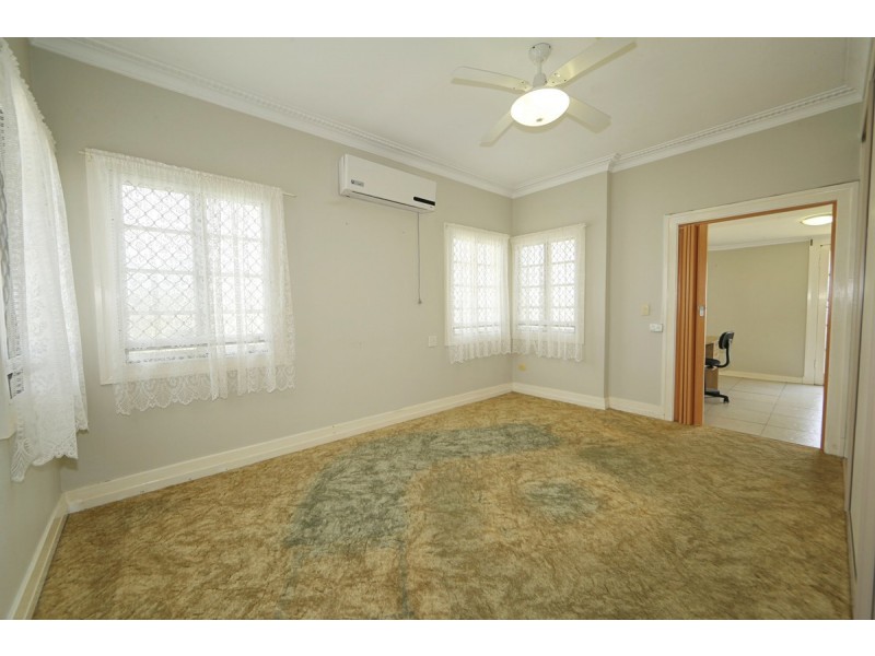 64 Lamb Street, Walkervale QLD 4670