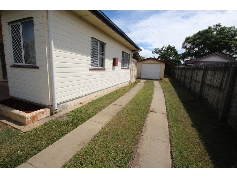 6 Auer Street, Kepnock QLD 4670
