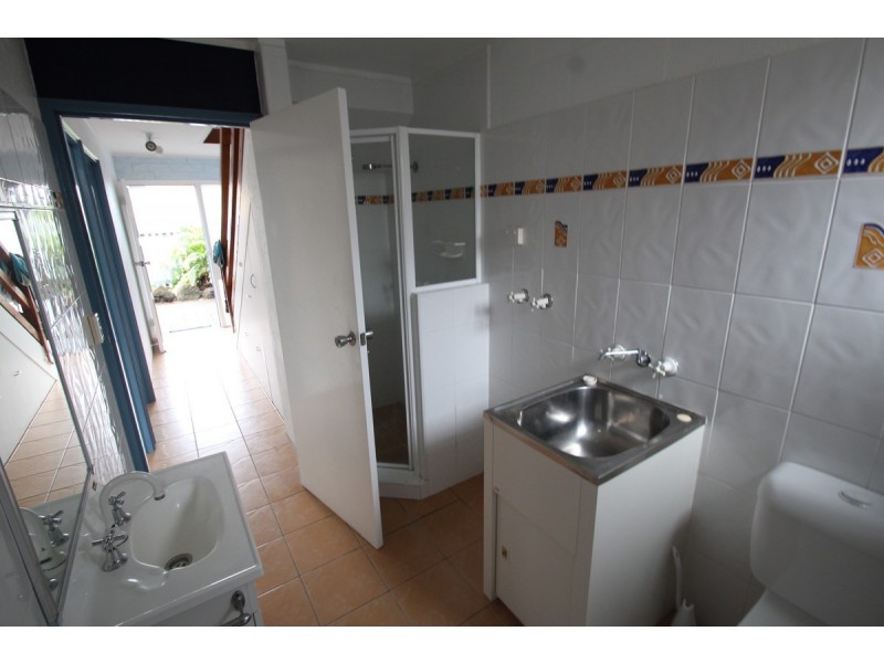 3/3 Miller Street, Bargara QLD 4670