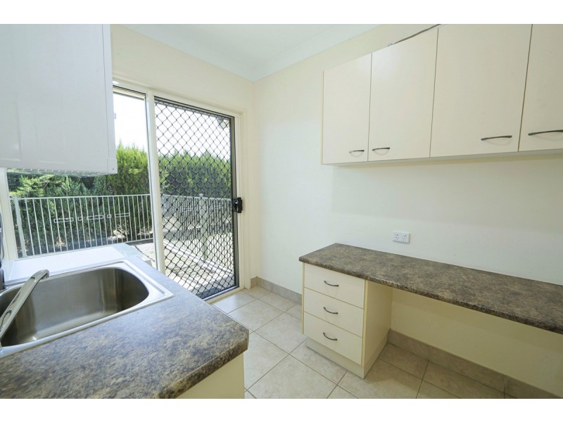 11 Francis Place, Innes Park QLD 4670