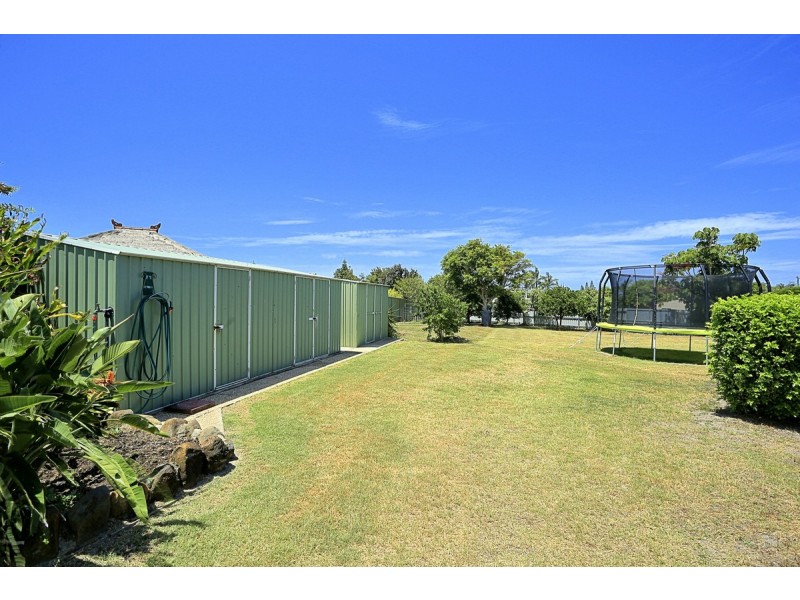 11 Francis Place, Innes Park QLD 4670