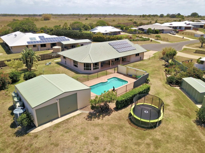 11 Francis Place, Innes Park QLD 4670