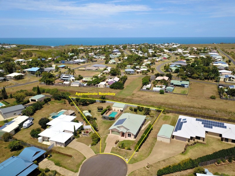 11 Francis Place, Innes Park QLD 4670