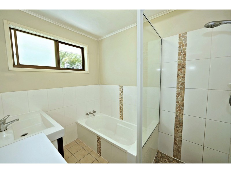 42a McNeilly Street, Svensson Heights QLD 4670