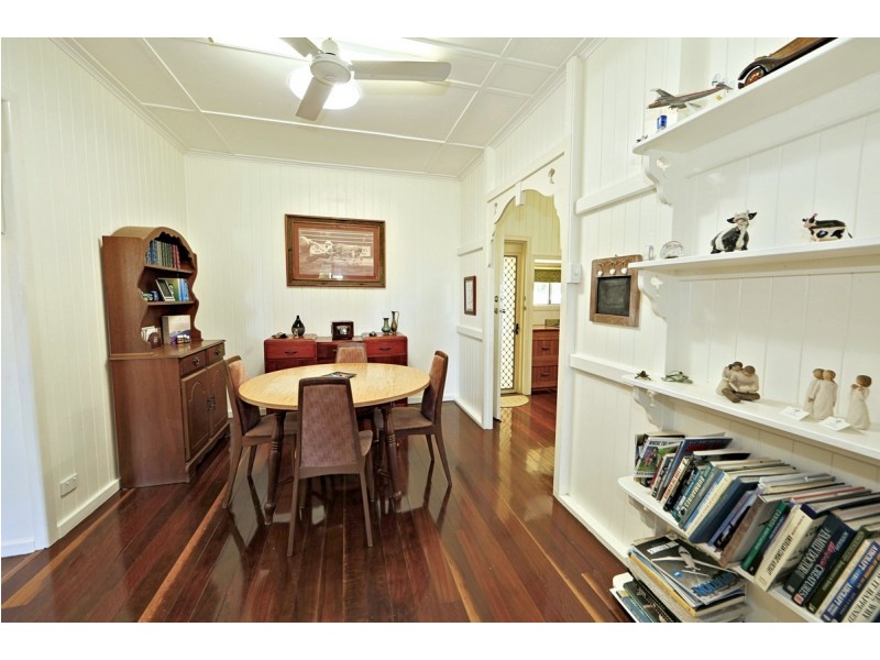 25 Vasey Street, Avenell Heights QLD 4670