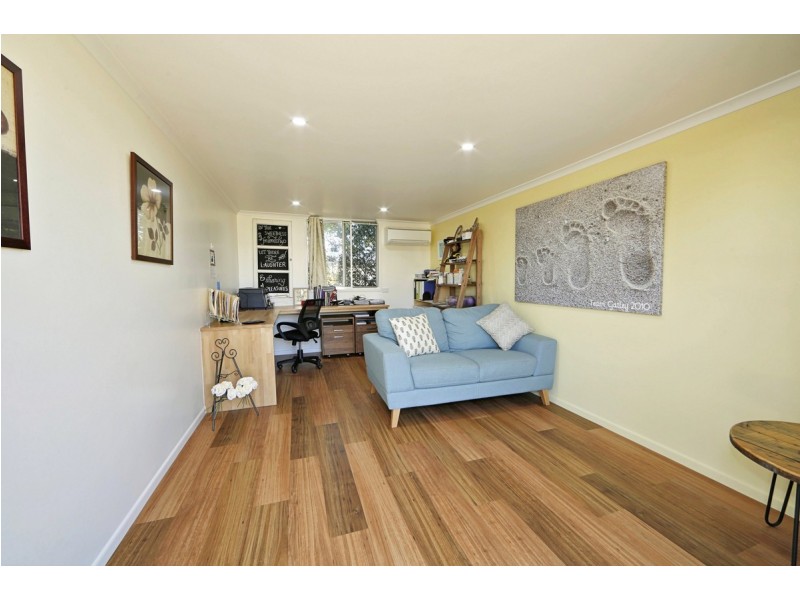 25 Vasey Street, Avenell Heights QLD 4670