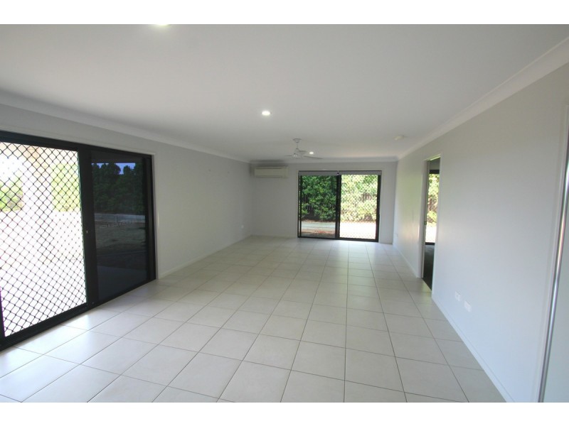 6 Yates Court, Kepnock QLD 4670