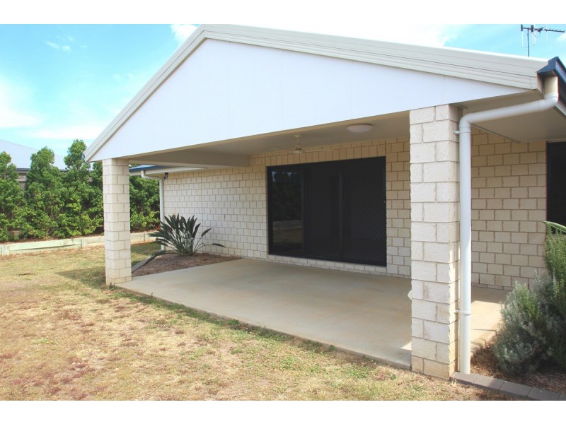 6 Yates Court, Kepnock QLD 4670