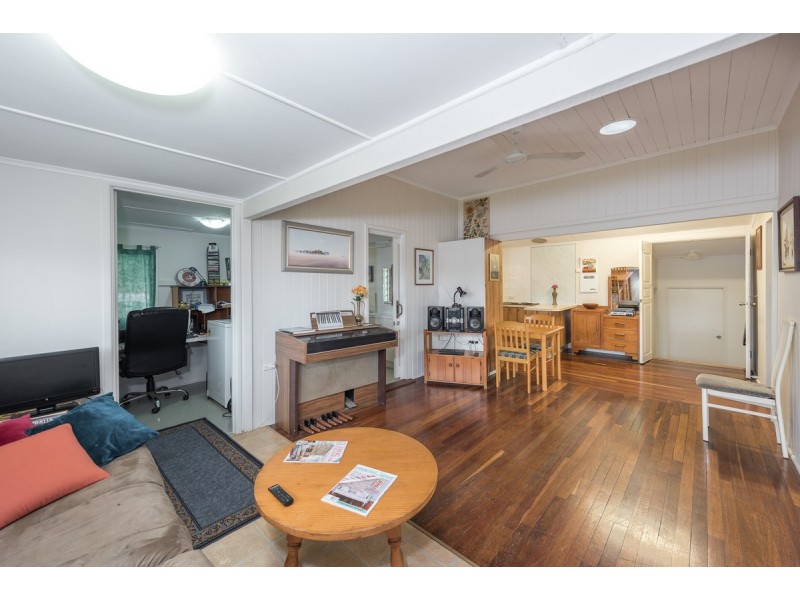 35 Johnston Street, Millbank QLD 4670