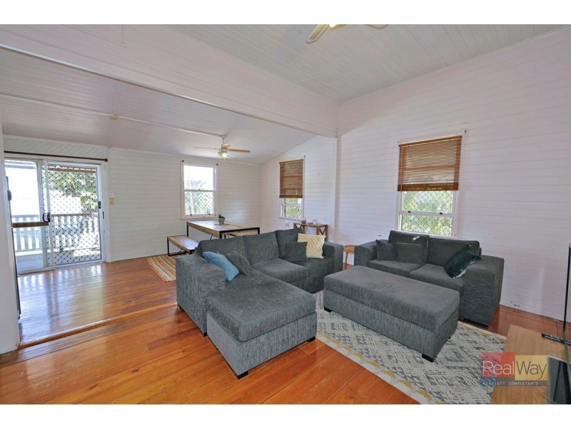 6 Walker Street, Walkervale QLD 4670