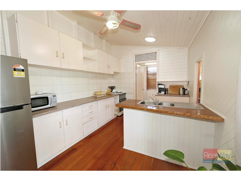 6 Walker Street, Walkervale QLD 4670