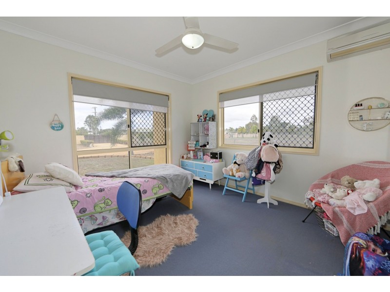18 Clydesdale Avenue, Branyan QLD 4670