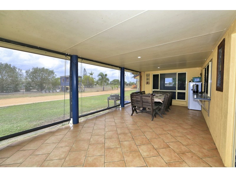 18 Clydesdale Avenue, Branyan QLD 4670