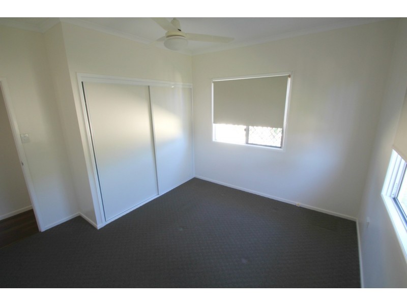21 Avenell Street, Avenell Heights QLD 4670