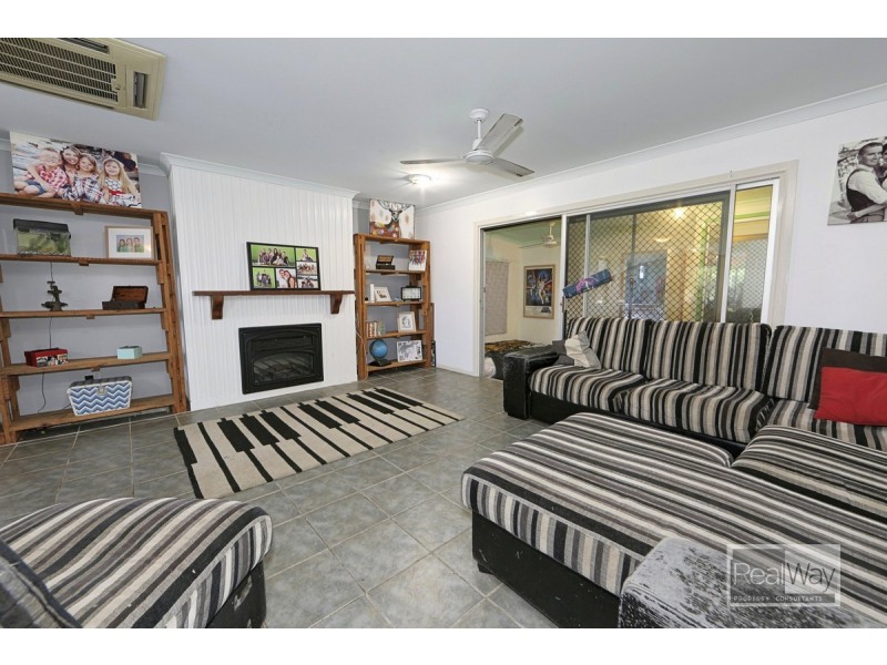 1 Pizzey Street, Kepnock QLD 4670