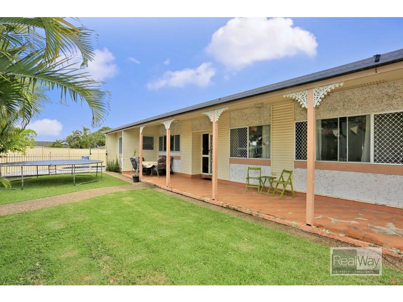 1 Pizzey Street, Kepnock QLD 4670