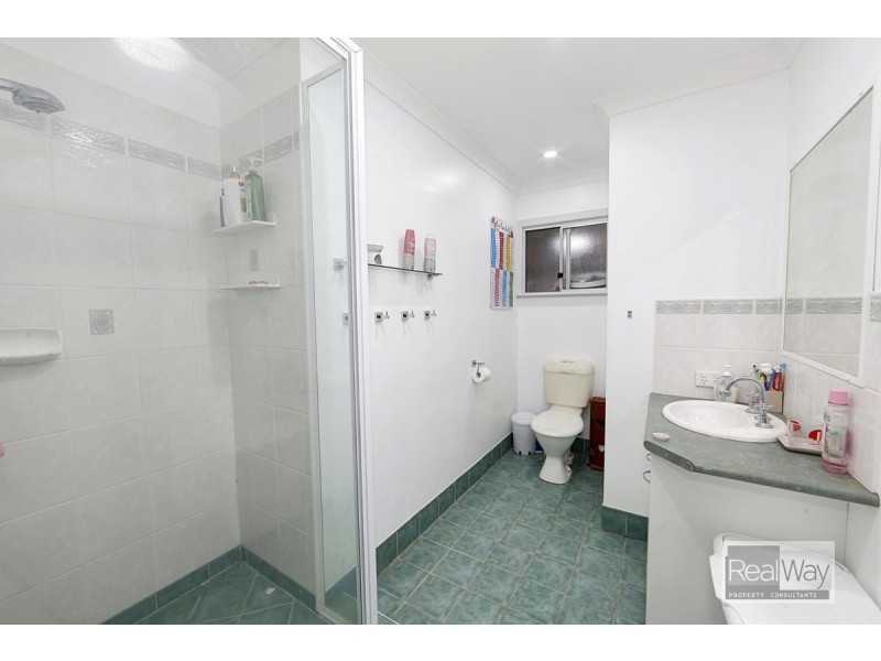 1 Pizzey Street, Kepnock QLD 4670