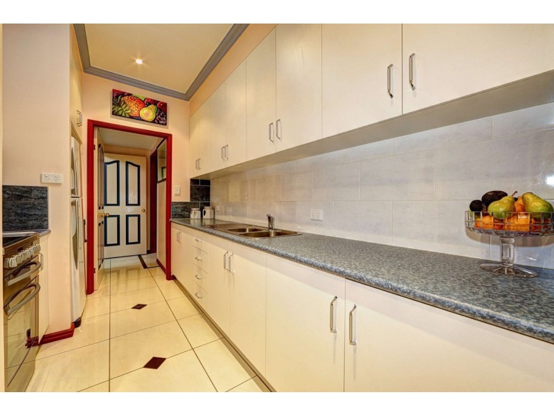 23 Hinkler Avenue, Bundaberg North QLD 4670