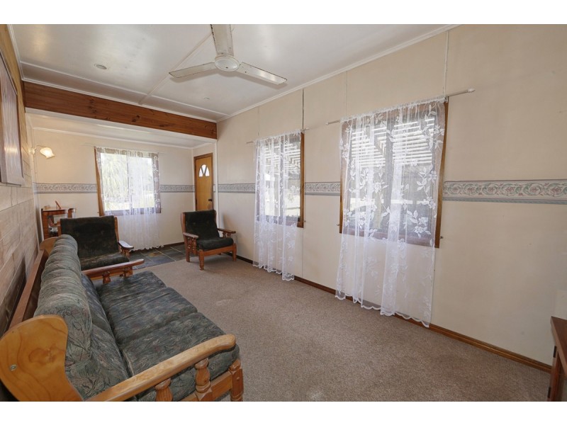 373 Bourbong Street, Millbank QLD 4670