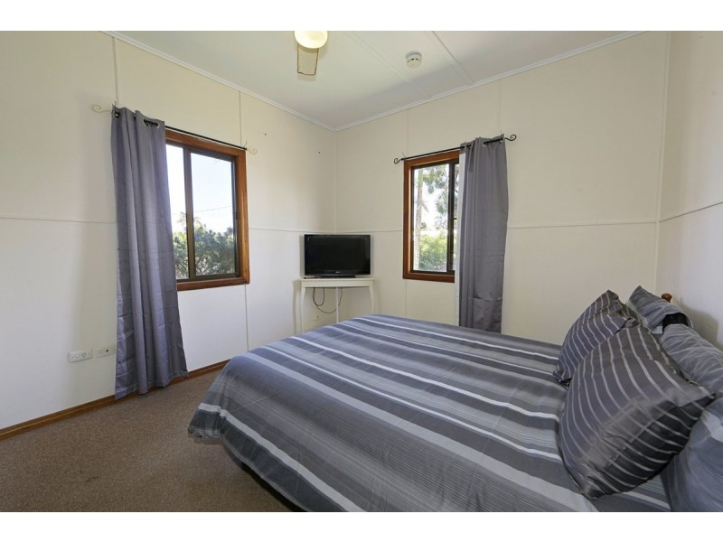 373 Bourbong Street, Millbank QLD 4670