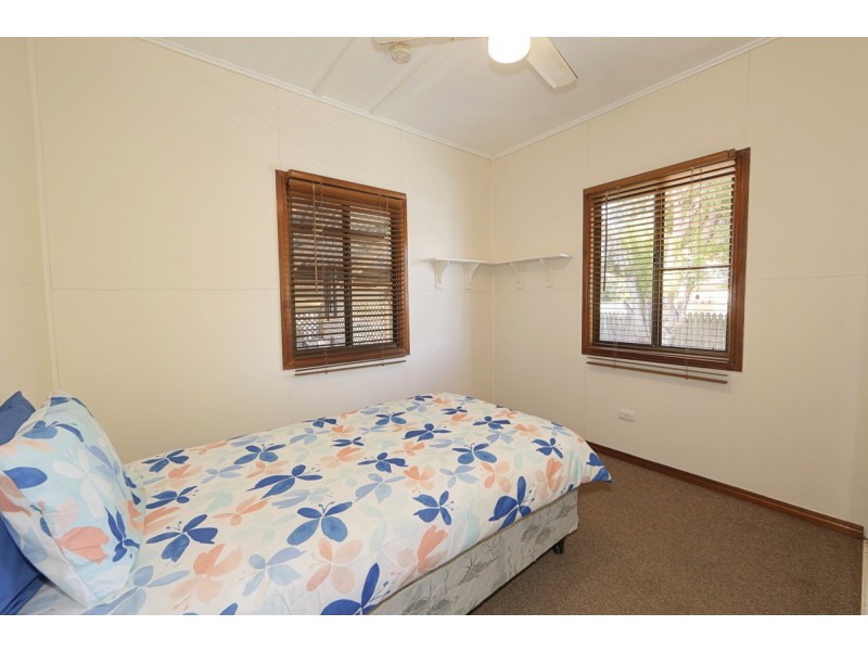 373 Bourbong Street, Millbank QLD 4670