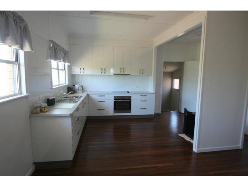 38 Bathurst Street, Elliott Heads QLD 4670