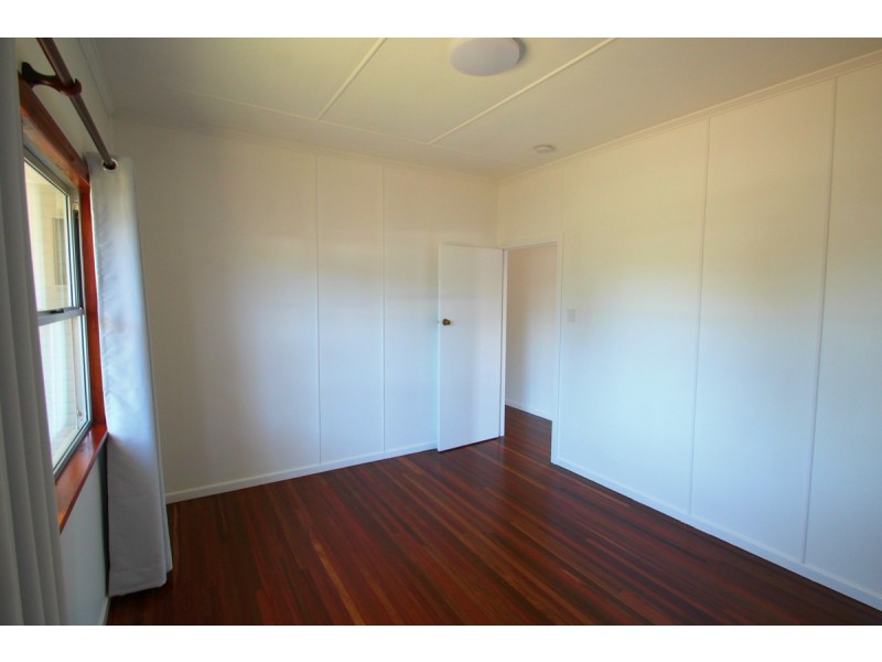 38 Bathurst Street, Elliott Heads QLD 4670