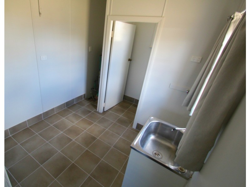 38 Bathurst Street, Elliott Heads QLD 4670