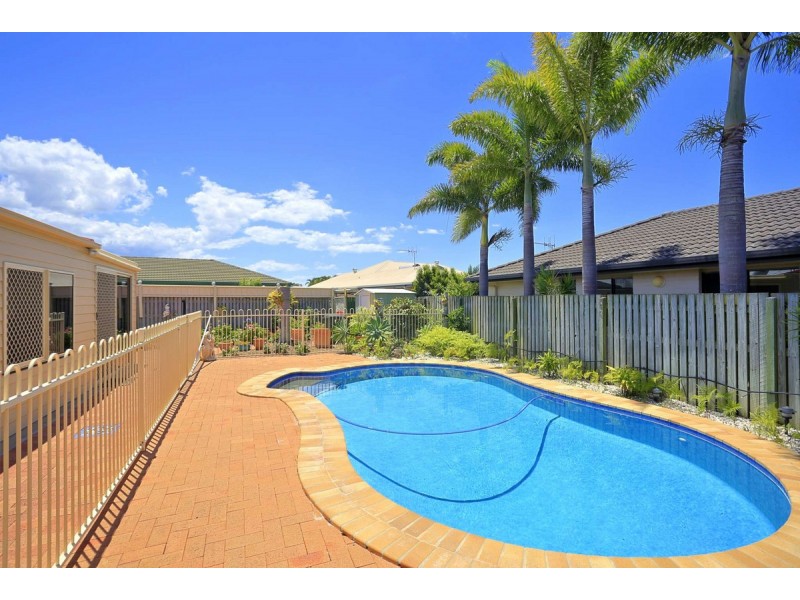 78 Fairway Drive, Bargara QLD 4670