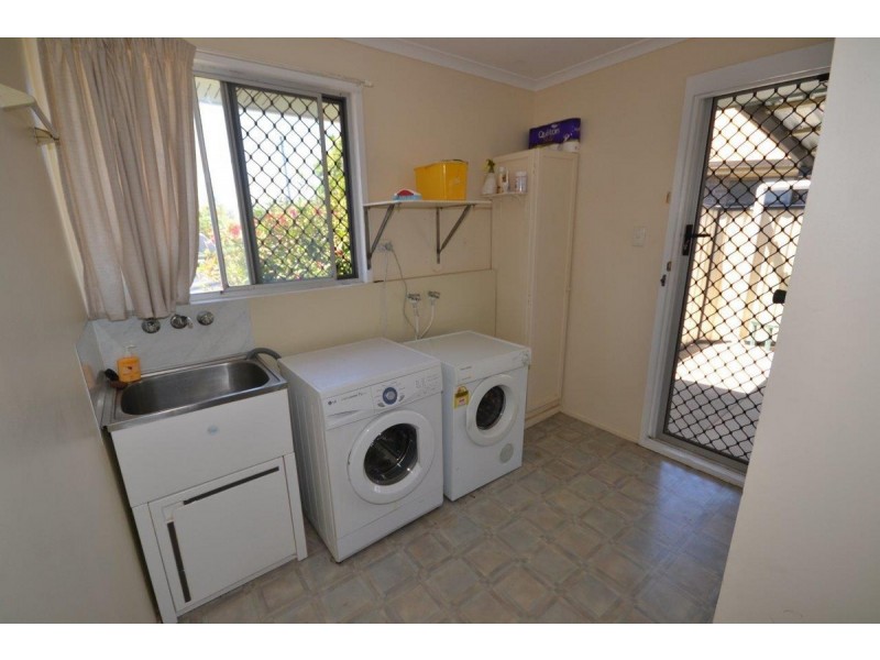 9 Phillips Street, Bundaberg North QLD 4670