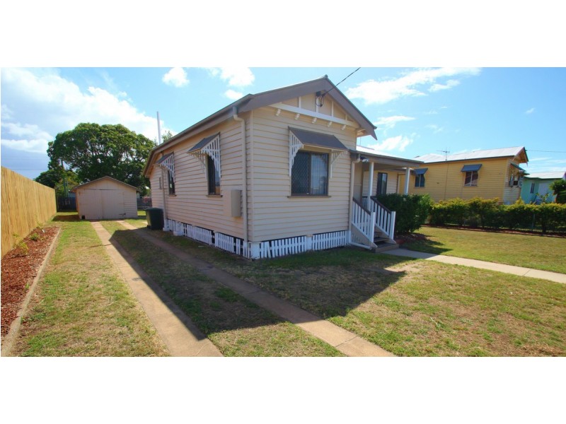 11 Steffensen Street, Svensson Heights QLD 4670