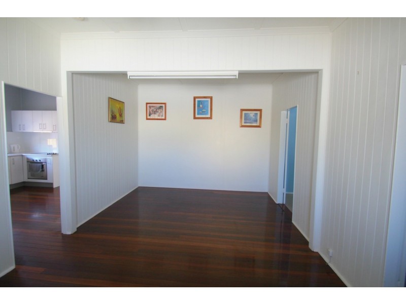 11 Steffensen Street, Svensson Heights QLD 4670
