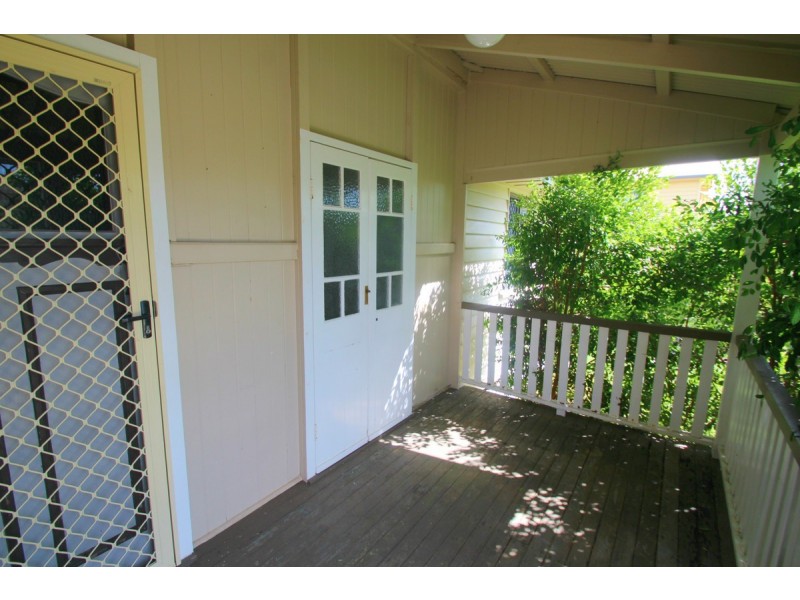 11 Steffensen Street, Svensson Heights QLD 4670
