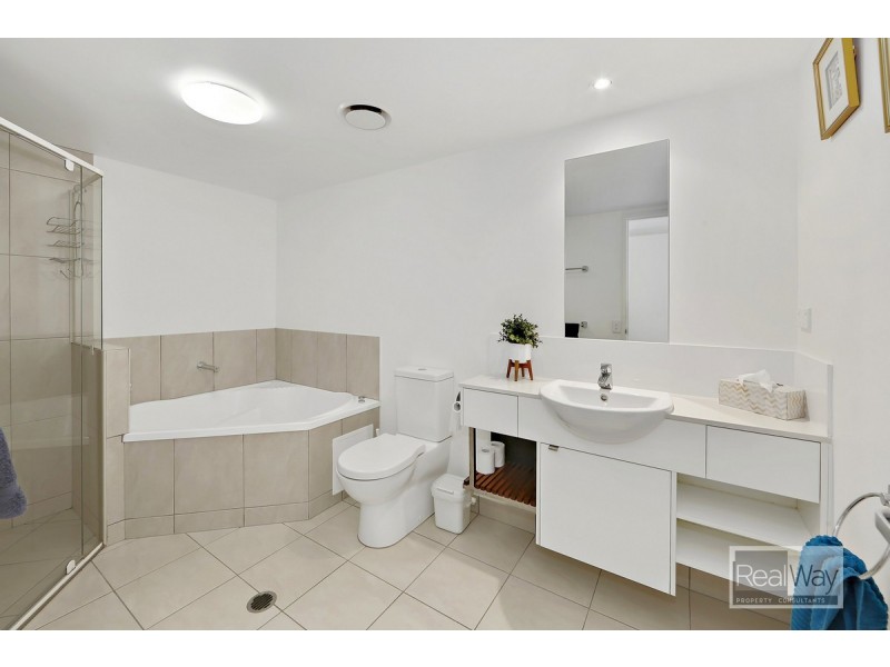 15/107 Esplanade, Bargara QLD 4670