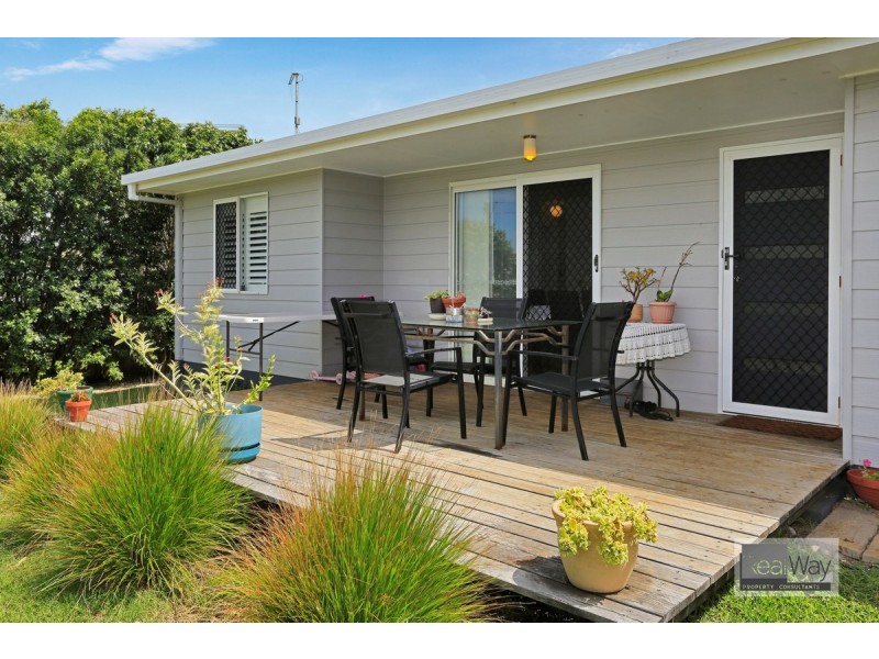 17 Welch Street, Elliott Heads QLD 4670