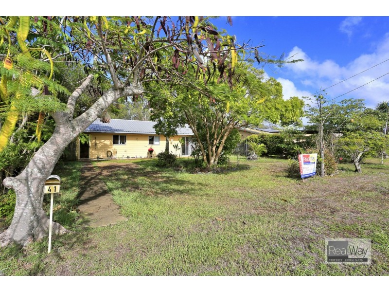 41 Shell Street, Burnett Heads QLD 4670
