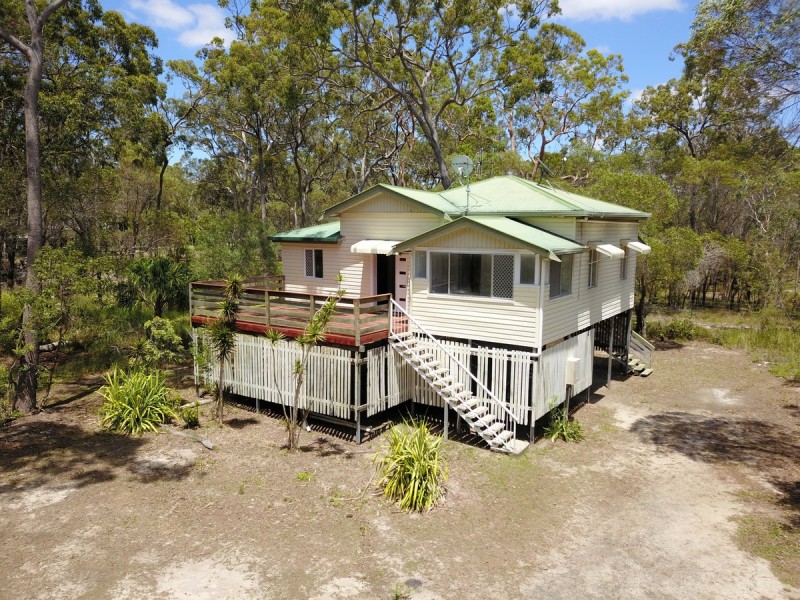18 Madelyn Close, Moore Park Beach QLD 4670