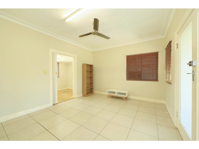 64 Lamb Street, Walkervale QLD 4670