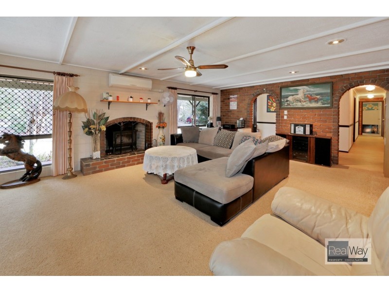 20 Evergreen Drive, Branyan QLD 4670