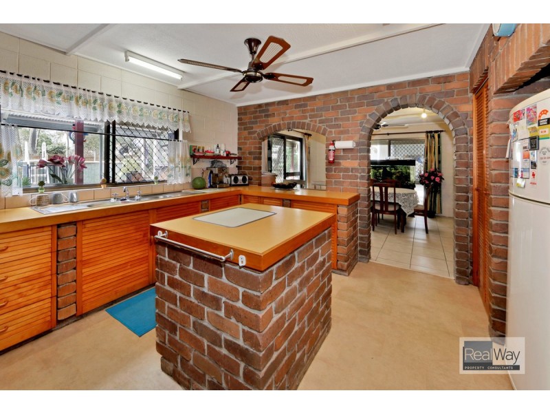 20 Evergreen Drive, Branyan QLD 4670