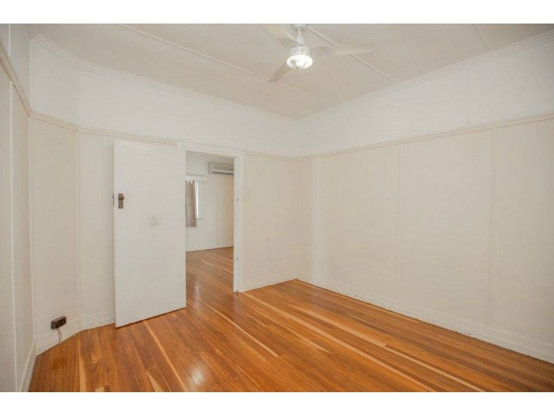 32 McCracken Street, Walkervale QLD 4670