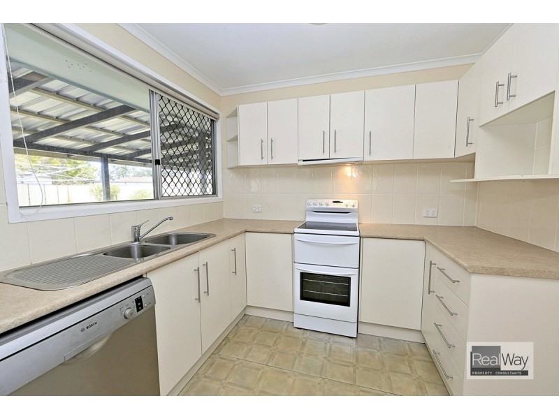 9 Phillips Street, Bundaberg North QLD 4670