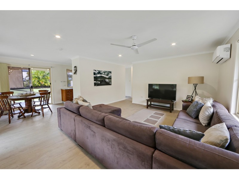 51 Commodore Drive, South Bingera QLD 4670