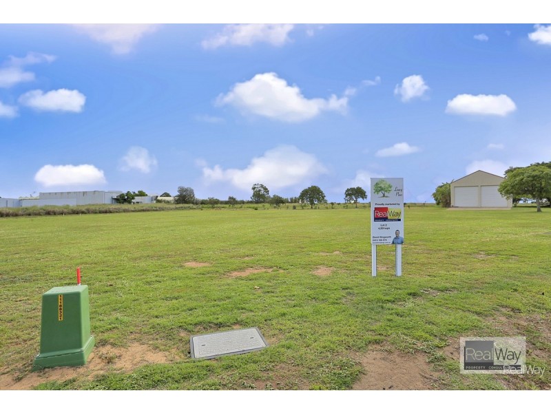 2 Leacy Place, Gooburrum QLD 4670