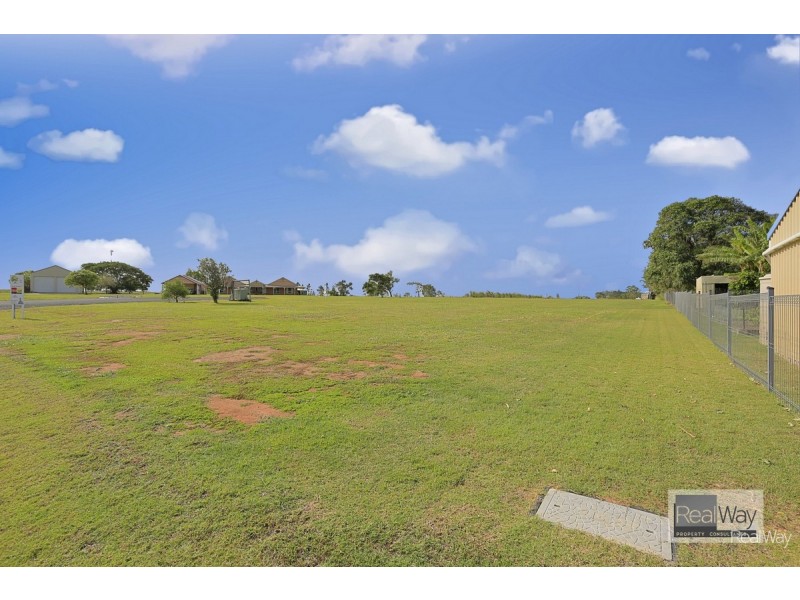 5 Leacy Place, Gooburrum QLD 4670