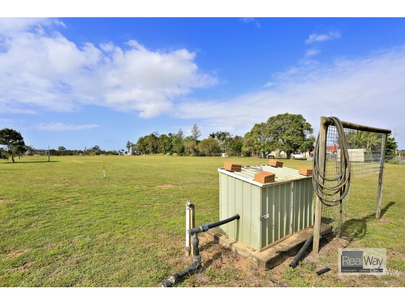 5 Leacy Place, Gooburrum QLD 4670